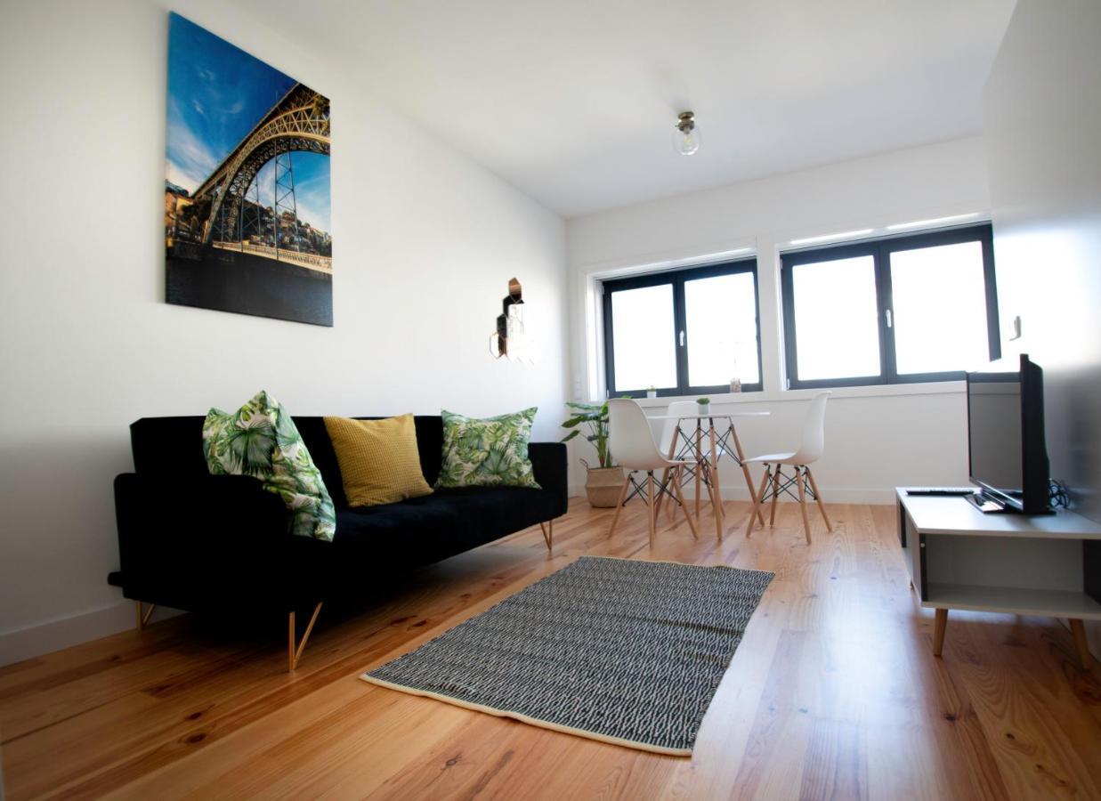Guest H4U - Porto Batalha City Center Ngoại thất bức ảnh