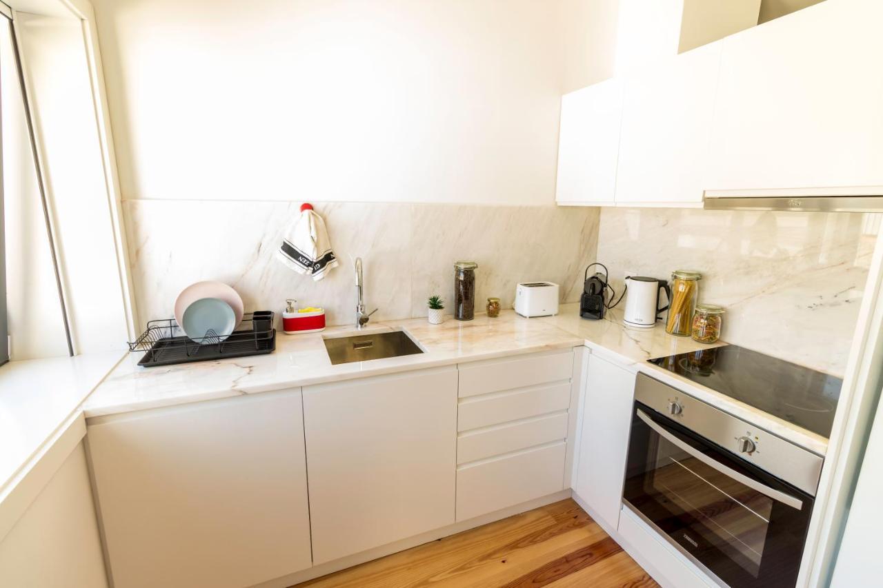 Guest H4U - Porto Batalha City Center Ngoại thất bức ảnh