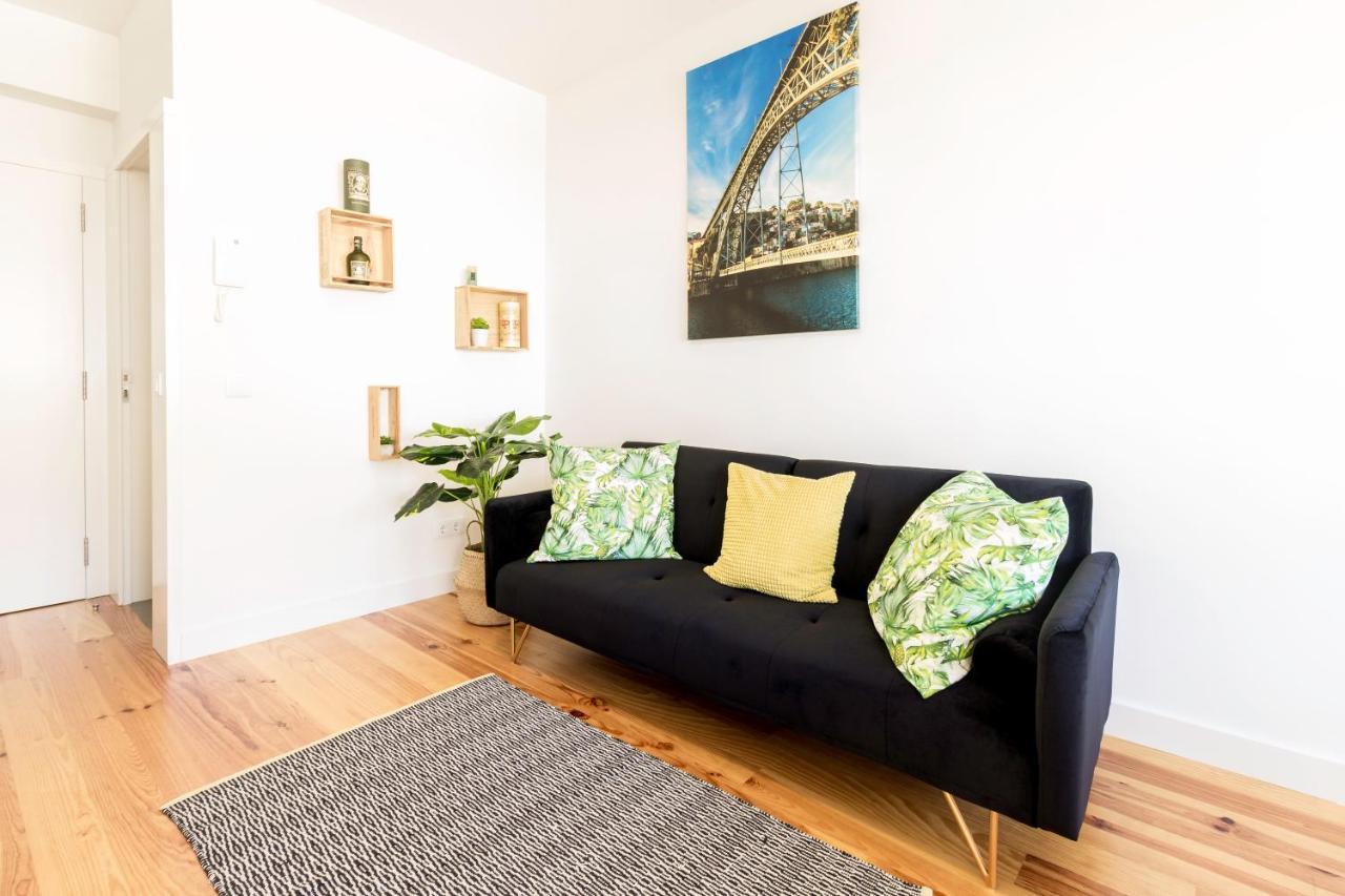 Guest H4U - Porto Batalha City Center Ngoại thất bức ảnh