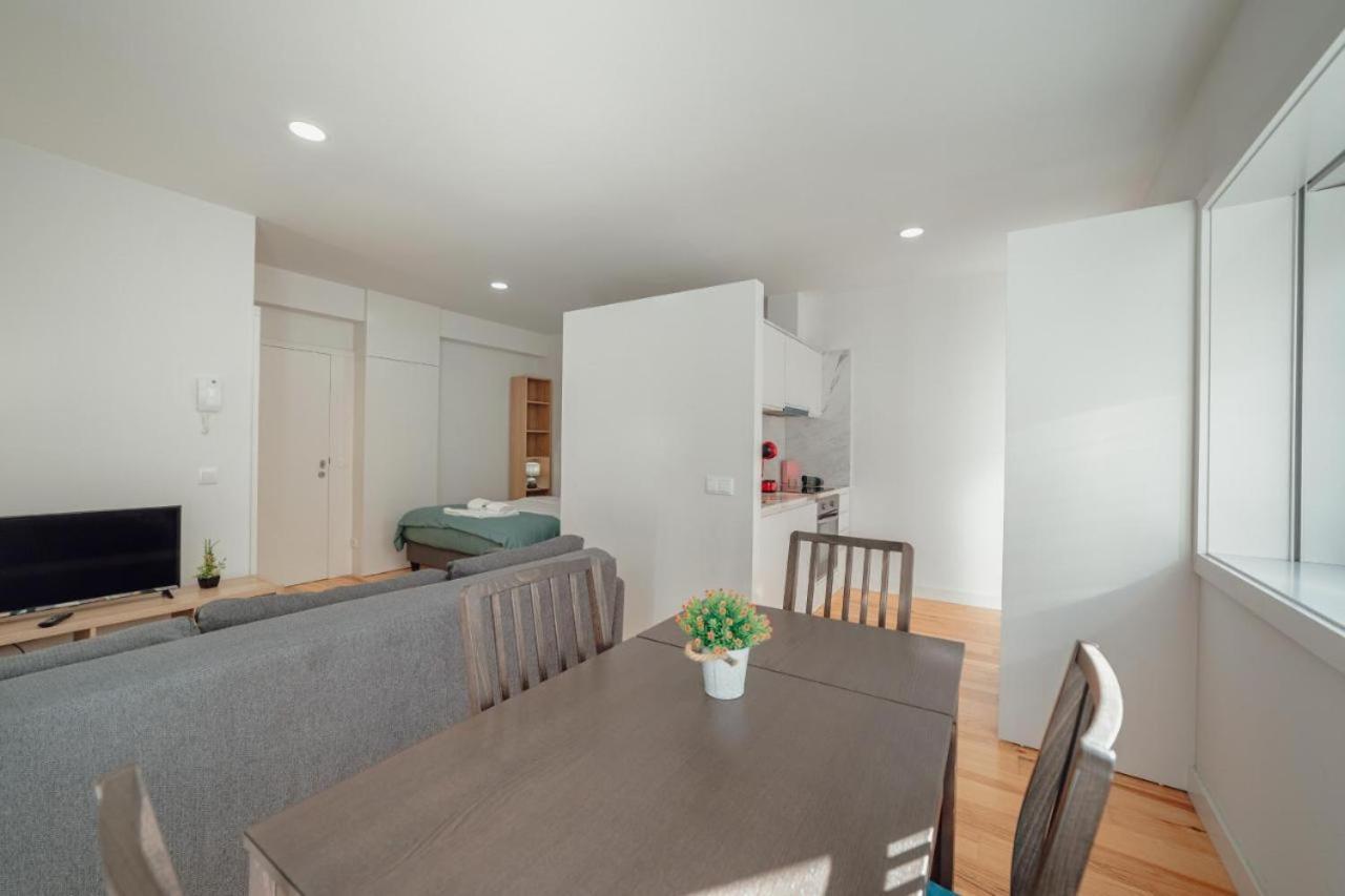 Guest H4U - Porto Batalha City Center Ngoại thất bức ảnh